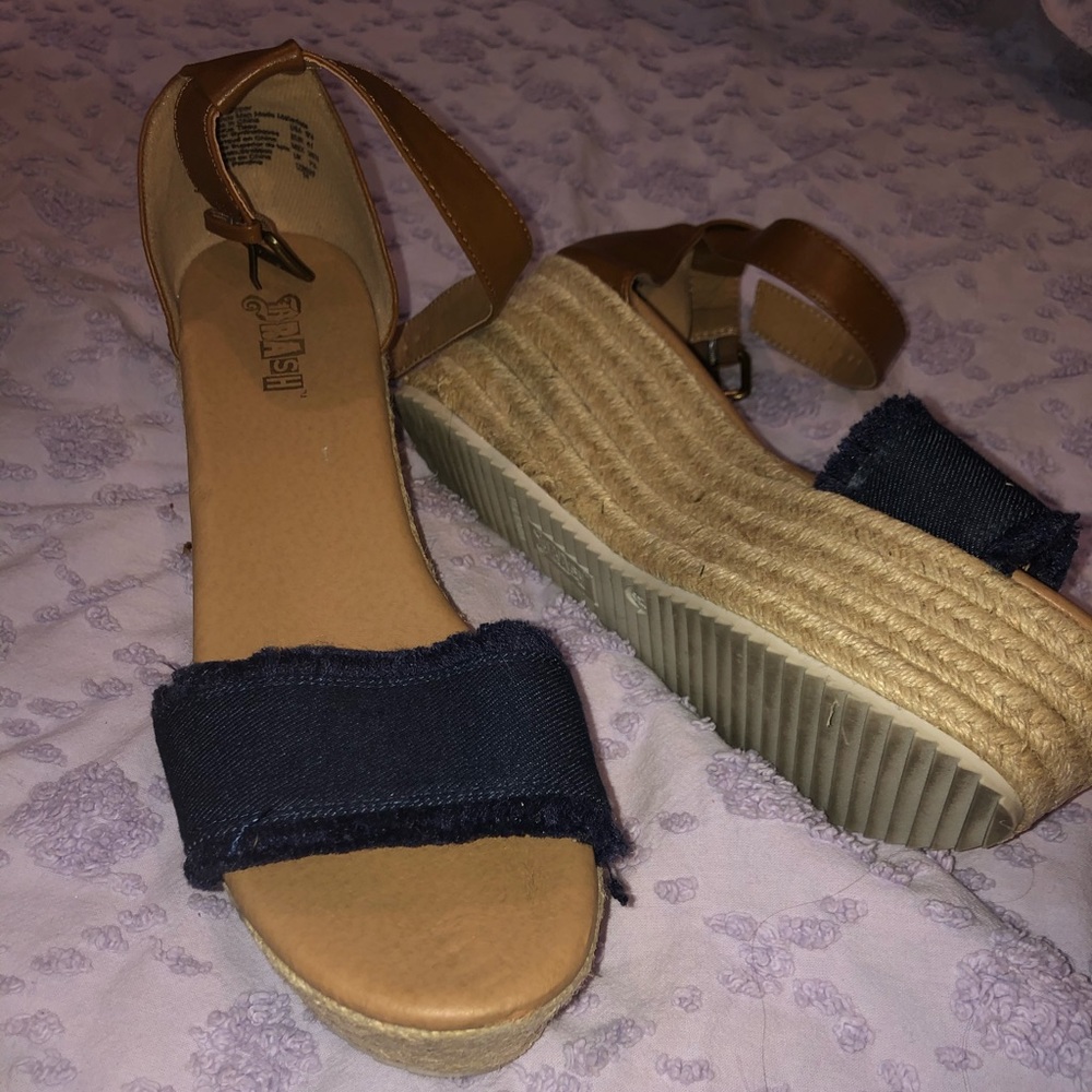 Brash Ladies Flatform Wedges
